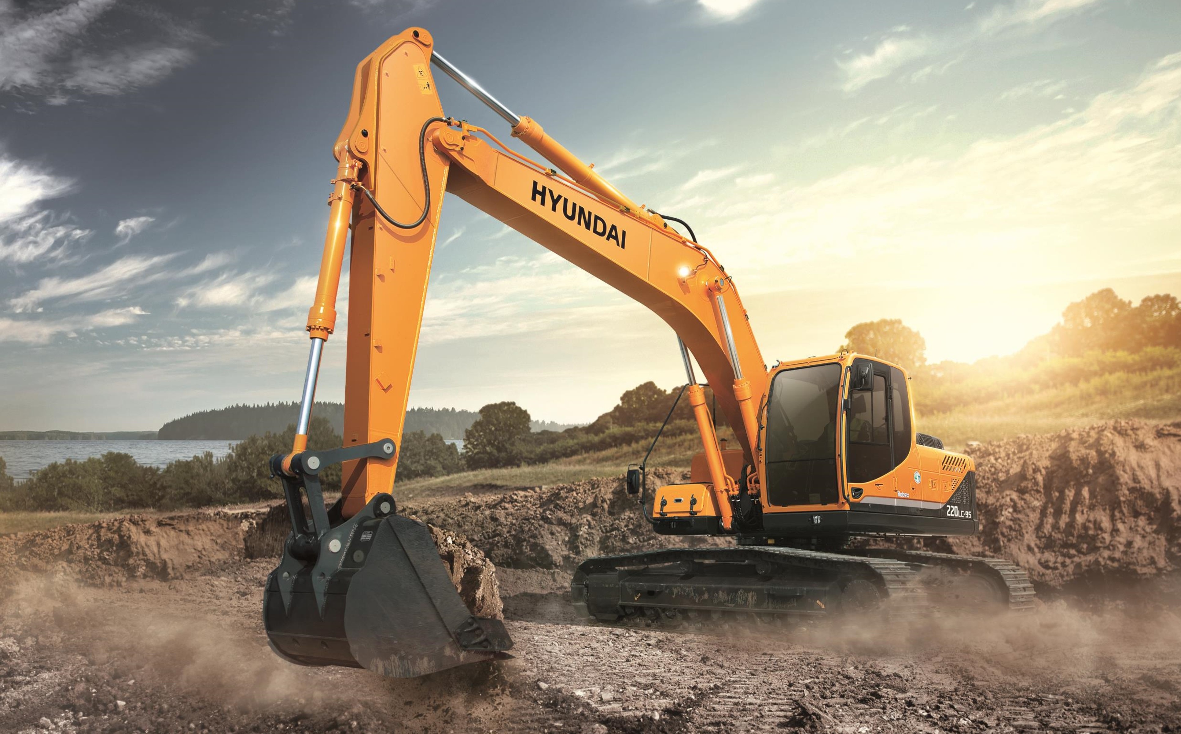 Excavadora Hyundai R220 Ventajas Comparativas